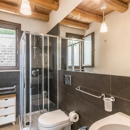 Oriental Muti 펜션 *