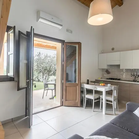 Oriental Muti 펜션 *