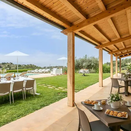 펜션 Oriental Muti 끼아라몬떼굴피